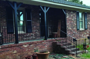 iron balcony railings